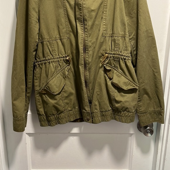 Love Tree Jacket - Picture 3 of 11